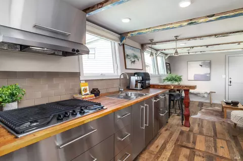 37 S 40 Dock, Sausalito, CA 94965 photo 6