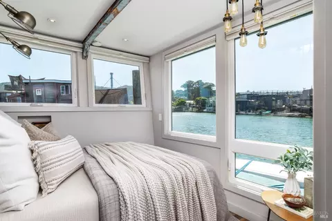 37 S 40 Dock, Sausalito, CA 94965 photo 9