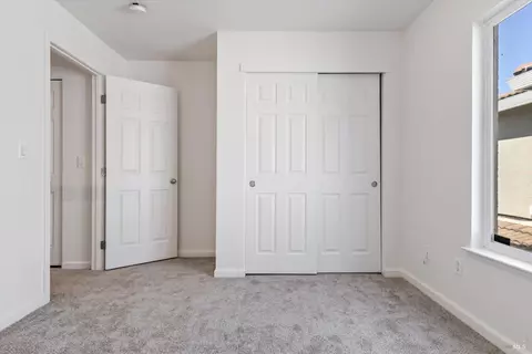 653 Julmar Cir, Fairfield, CA 94534 photo 19
