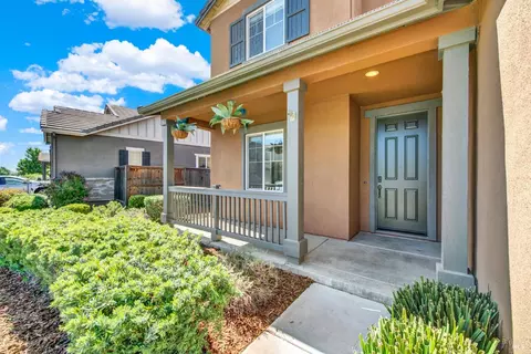 1175 Columbia Dr, Dixon, CA 95620 photo 3