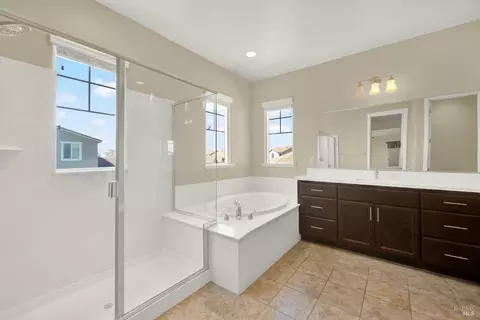 1175 Columbia Dr, Dixon, CA 95620 photo 25
