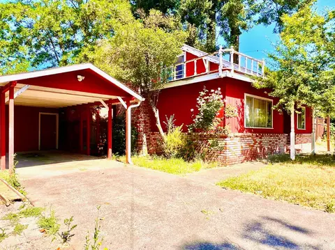308 Coast St, Willits, CA 95490