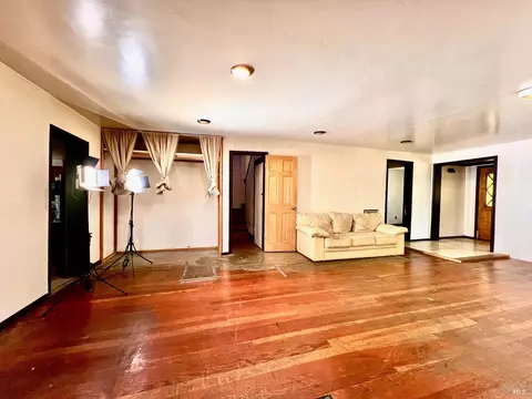 Living - 308 Coast St, Willits, CA 95490 photo 1 of 3