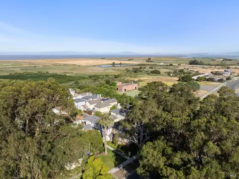 View/Area - 1007 Azuar Dr, Vallejo, CA 94592 photo 4 of 8