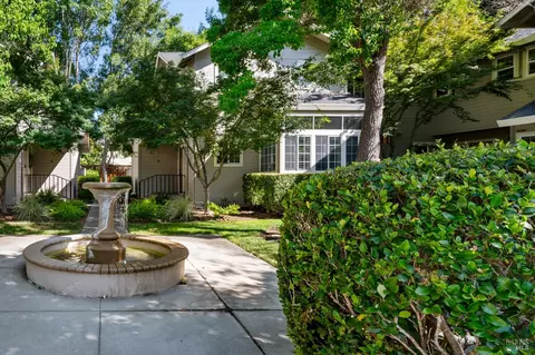 55 Valley Club Cir, Napa, CA 94558