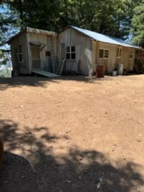 88600 Mina Rd, Covelo, CA 95428
