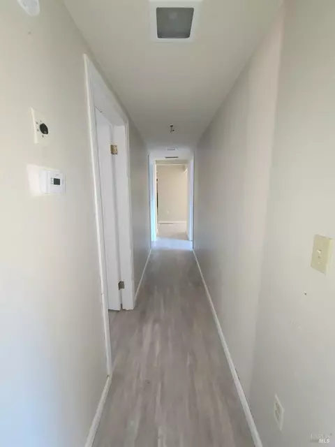 Entry Way - 18650 Walker Rd, Willits, CA 95490 photo 1 of 3
