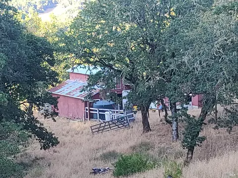 Exterior - 18650 Walker Rd, Willits, CA 95490 photo 21 of 36
