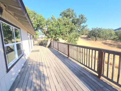 Exterior - 18650 Walker Rd, Willits, CA 95490 photo 2 of 36