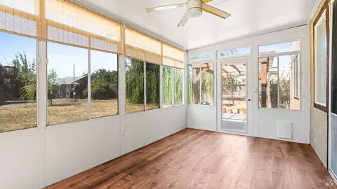 Exterior - 736 Ruby Dr, Vacaville, CA 95687 photo 5 of 17