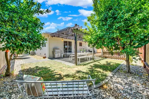 3232 Macleod St, Napa, CA 94558 photo 37