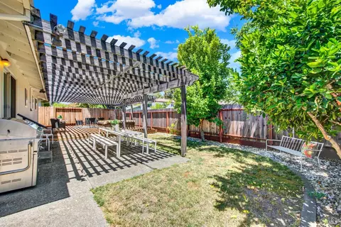 3232 Macleod St, Napa, CA 94558 photo 35