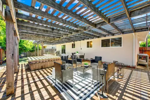 3232 Macleod St, Napa, CA 94558 photo 40