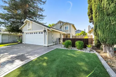 849 Cameron Ct, Vacaville, CA 95687