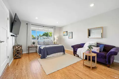 Bedroom - 2524 Ramsay Way, Fairfield, CA 94534 photo 1 of 7