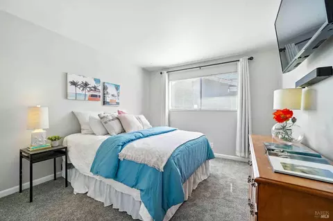 Bedroom - 2524 Ramsay Way, Fairfield, CA 94534 photo 3 of 7