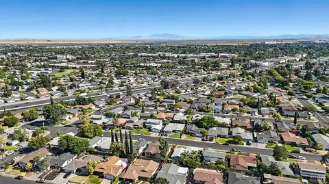 View/Area - 2524 Ramsay Way, Fairfield, CA 94534 photo 5 of 7