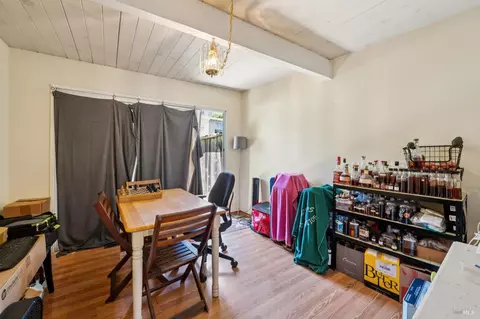 Dining - 15 Montecito Ave, Corte Madera, CA 94925 photo 2 of 2
