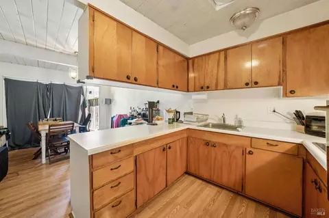Kitchen - 15 Montecito Ave, Corte Madera, CA 94925 photo 4 of 4