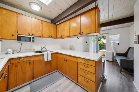 Kitchen - 15 Montecito Ave, Corte Madera, CA 94925 photo 1 of 4