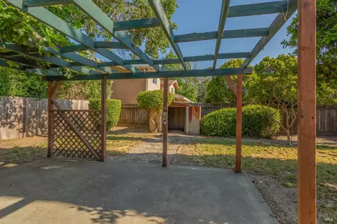 490 Pear Tree Ln, Fairfield, CA 94533 photo 27
