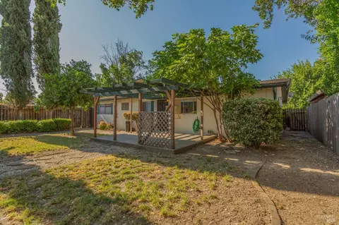 490 Pear Tree Ln, Fairfield, CA 94533 photo 30