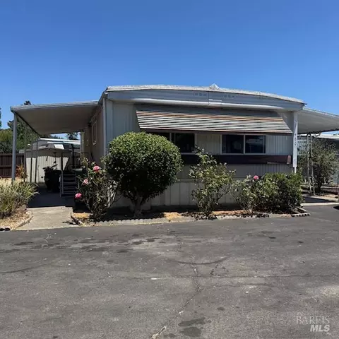 480 Colonial Park Dr, Santa Rosa, CA 95403