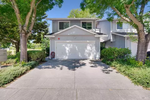 7473 Madera Pl, Rohnert Park, CA 94928