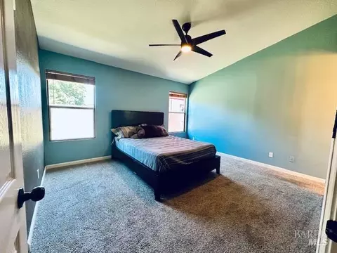 Bedroom - 1400 Ferrero Dr, Dixon, CA 95620 photo 2 of 2