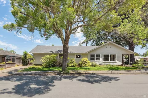 1957 Grosse Ave, Santa Rosa, CA 95404