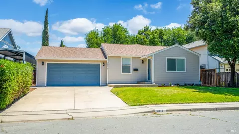 2819 Sunset Ln, Antioch, CA 94509