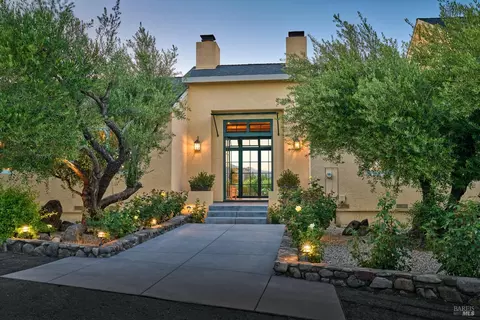 1460 Whitehall Ln, Saint Helena, CA 94574