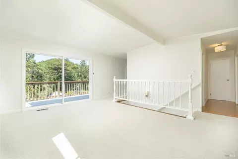 Living - 23 Hillside Dr, Fairfax, CA 94930 photo 6 of 10