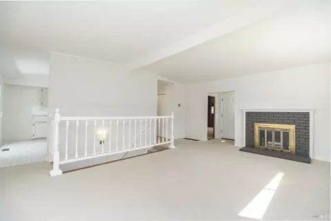 Living - 23 Hillside Dr, Fairfax, CA 94930 photo 8 of 10