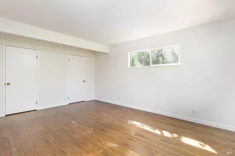 Bedroom - 23 Hillside Dr, Fairfax, CA 94930 photo 3 of 5
