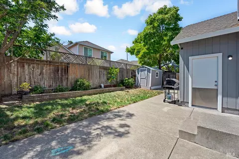 8609 Windsor Park Cir, Windsor, CA 95492 photo 29