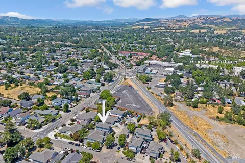 8609 Windsor Park Cir, Windsor, CA 95492 photo 32