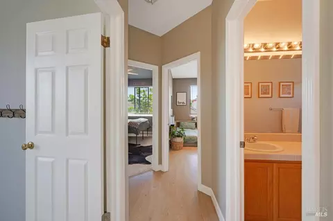 8609 Windsor Park Cir, Windsor, CA 95492 photo 24