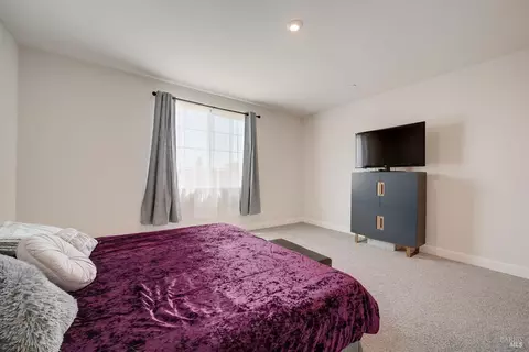 Bedroom - 440 Vanderbilt Dr, Dixon, CA 95620 photo 3 of 6