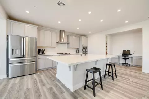 Kitchen - 440 Vanderbilt Dr, Dixon, CA 95620 photo 1 of 2