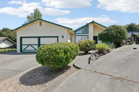 Exterior - 120 Camden Ct, Vallejo, CA 94591 photo 2 of 4