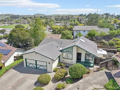 View/Area - 120 Camden Ct, Vallejo, CA 94591 photo 1 of 4