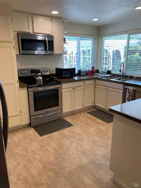 187 Fleet St, Vallejo, CA 94591 photo 6