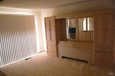 187 Fleet St, Vallejo, CA 94591 photo 8