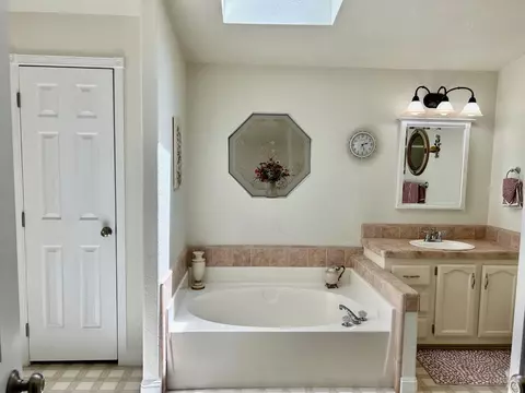 232 Daisy Dr, Napa, CA 94558 photo 19