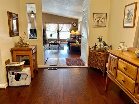 232 Daisy Dr, Napa, CA 94558 photo 13