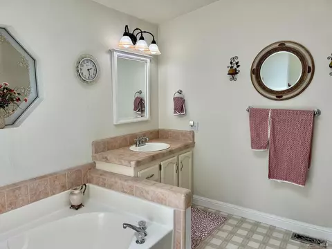 232 Daisy Dr, Napa, CA 94558 photo 20