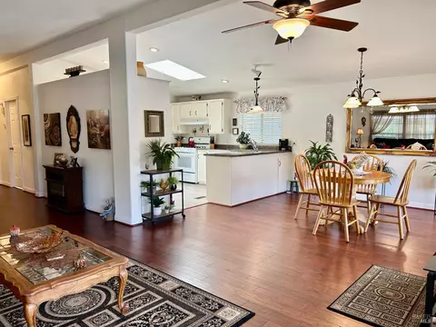 232 Daisy Dr, Napa, CA 94558 photo 12