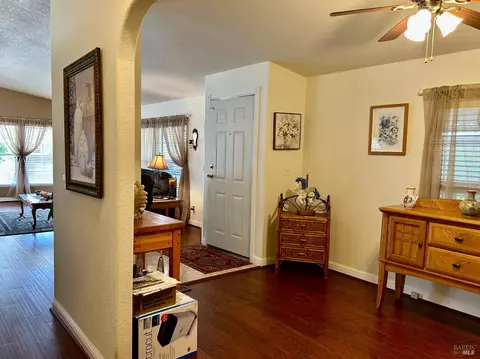 232 Daisy Dr, Napa, CA 94558 photo 15