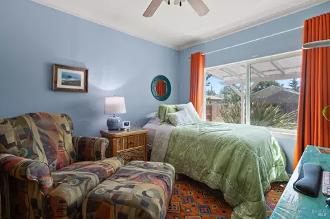 Bedroom - 228 14th St, Vallejo, CA 94590 photo 2 of 4
